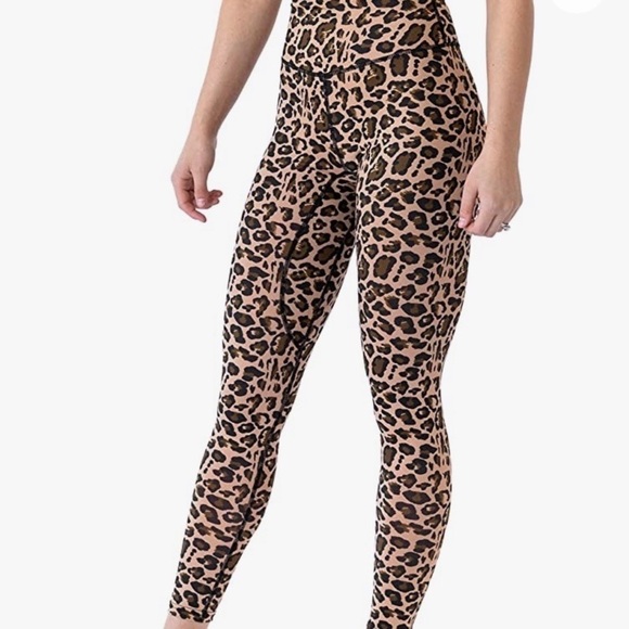 High Waisted Soft Leggings 7/8 Length Seamless Waistband Pattern Leggings - Picture 5 of 6